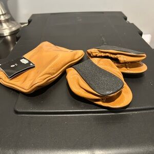 Tan faux Leather ballerina slippers size M7-8